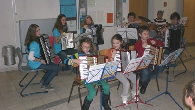 Kooperation Schule und Verein: Abschlusskonzert der Akkordeon AG