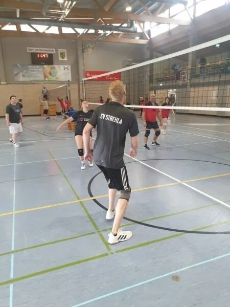Volleyballer holen Bronze in Röderau-Bobersen