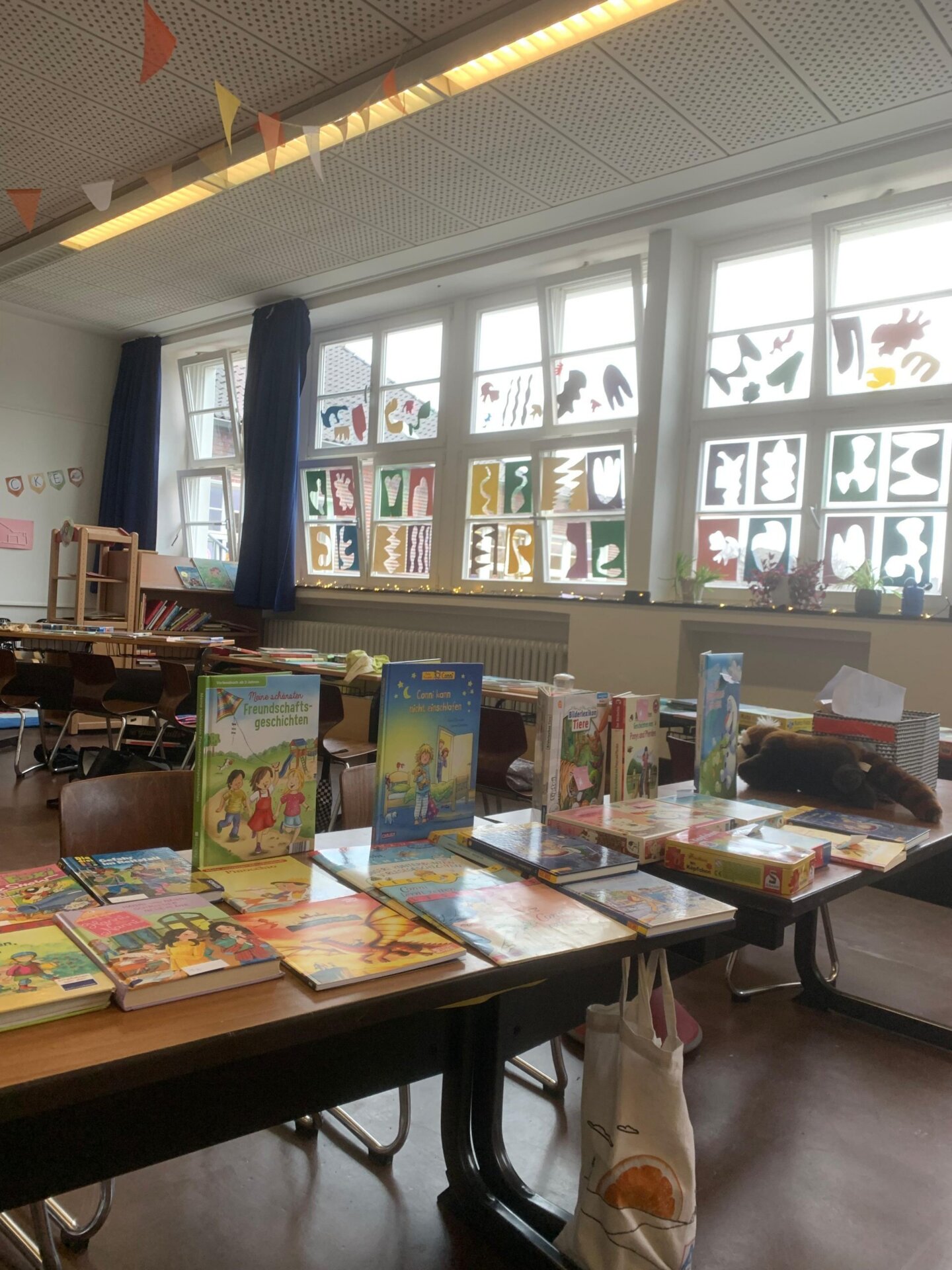 2. Bücherflohmarkt
