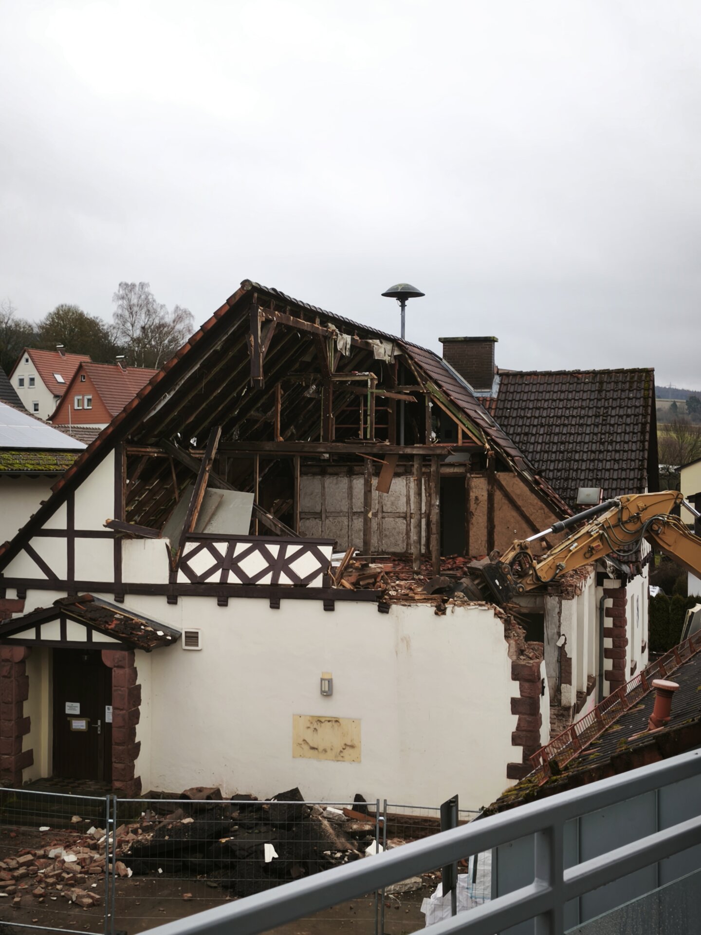 Abrissarbeiten Dachgeschoss