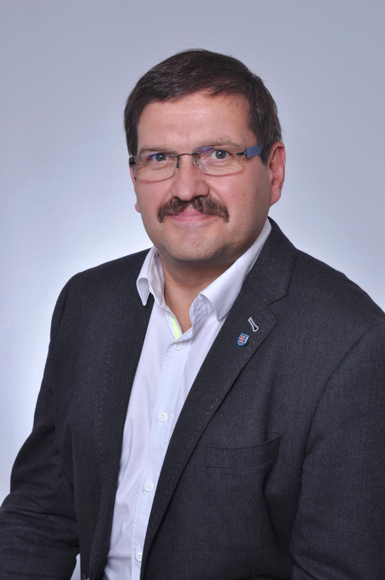 Herr Uwe Scheler, Bürgermeister der Stadt Neuhaus am Rennweg