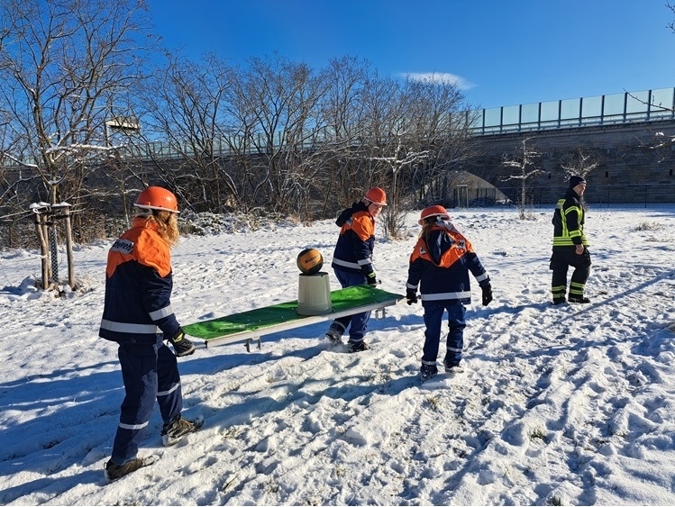 Wintergeländespiel der Jugendfeuerwehren der Stadt Jena