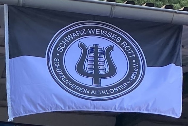2022-Flagge S-W R