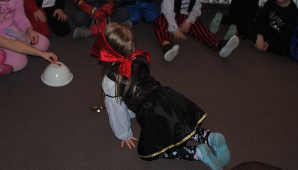 Topfschlagen zum Faschingsfest