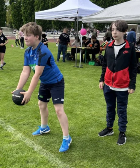 Medizinballweitwurf