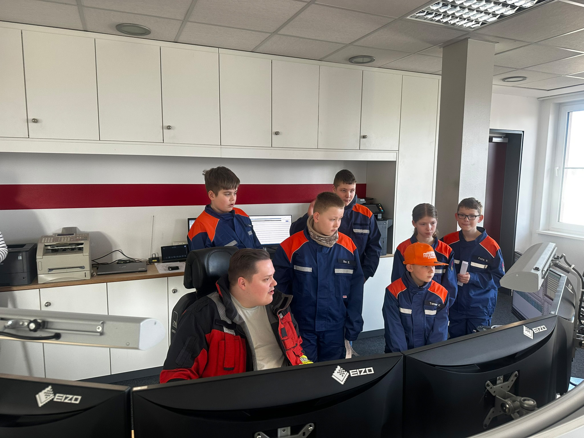 20250308-Jugendfeuerwehr in der Leitstelle - 03