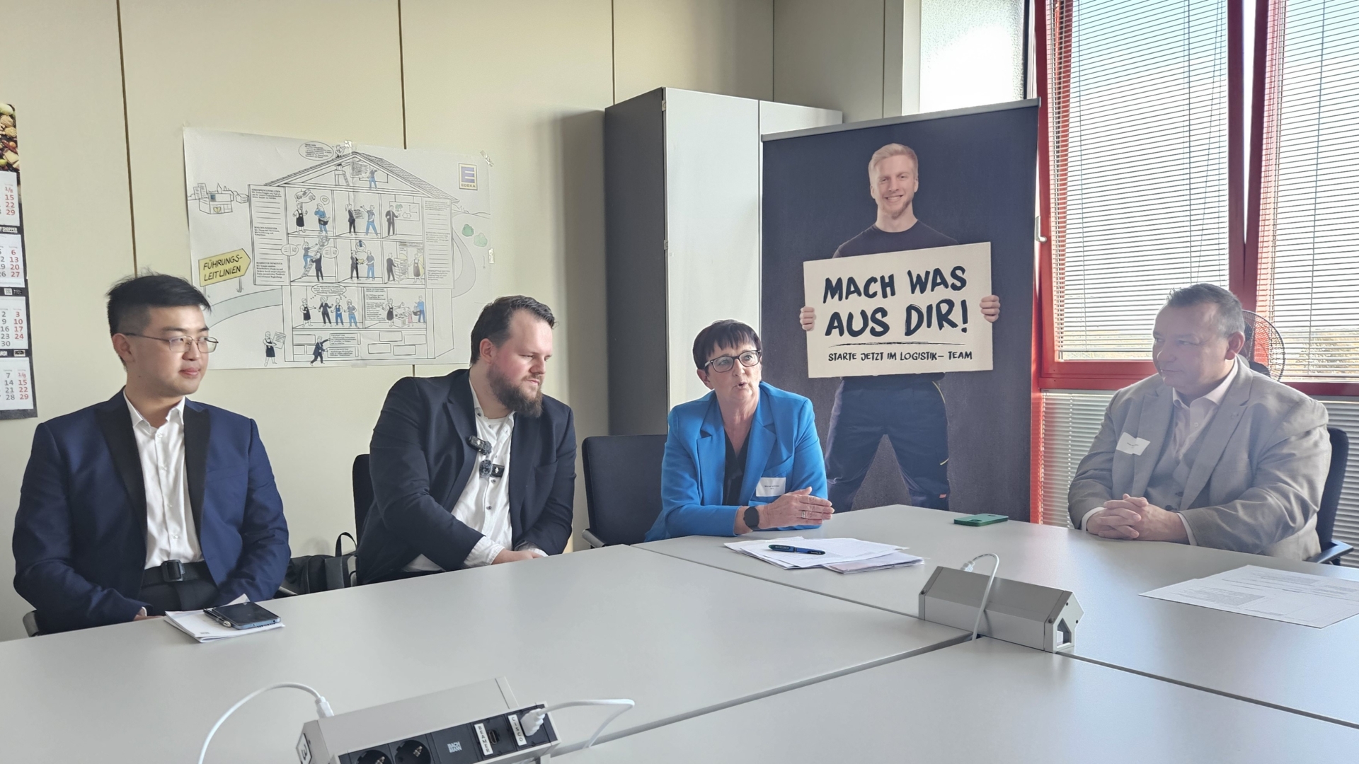 WfG-Geschäftsführerin Marion Schirmer und Marvin Schmitz von der GEM haben das Projekt angeschoben. Foto: Dörthe Ziemer