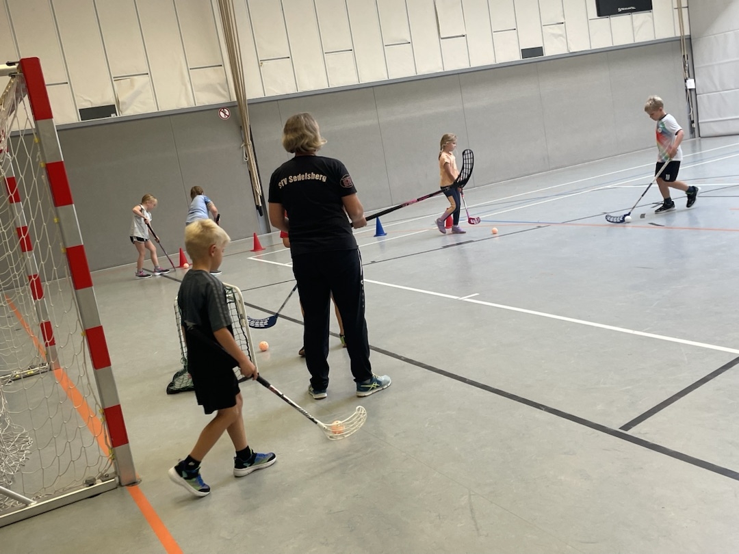 floorball2