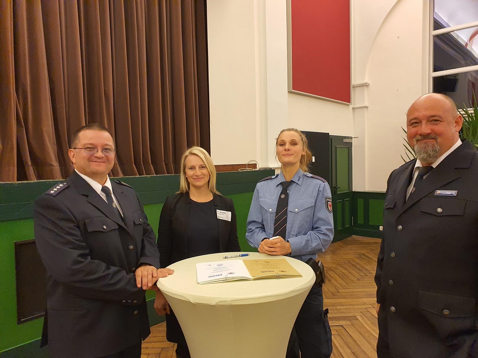 Sicherheitspartnerschaft zwischen der Polizeidirektion West und der Gemeinde Michendorf gegründet
