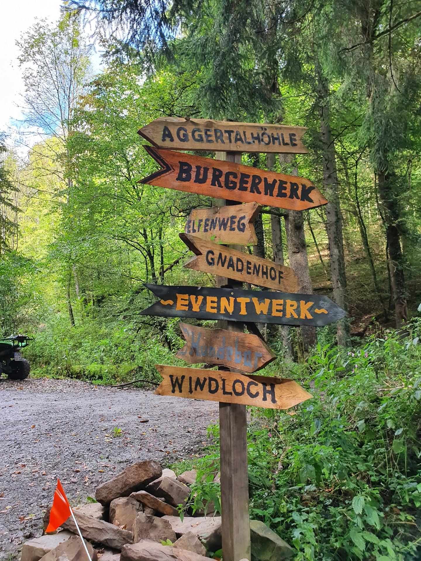Schild klein Schild klein