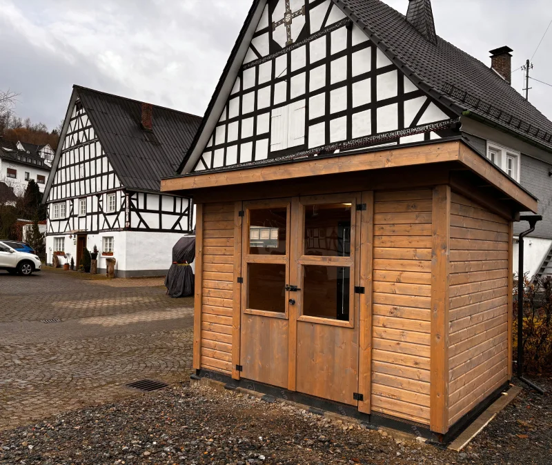 Hütte