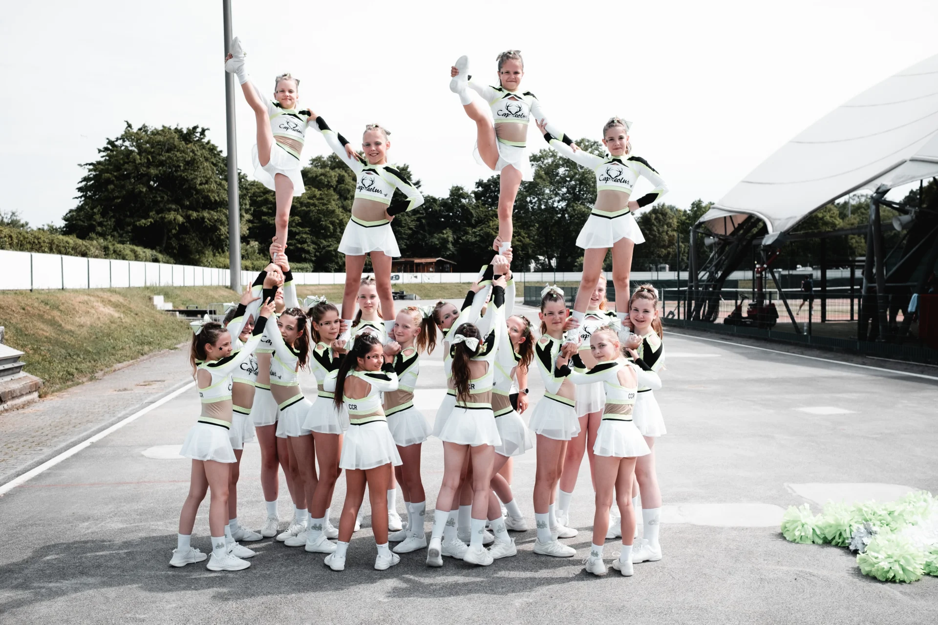 Voller Fokus und beeindruckende Körperbeherrschung: Die Capreolus Cheerleader überzeugen die Jury auf der Wettkampffläche in Frankfurt am Main.
