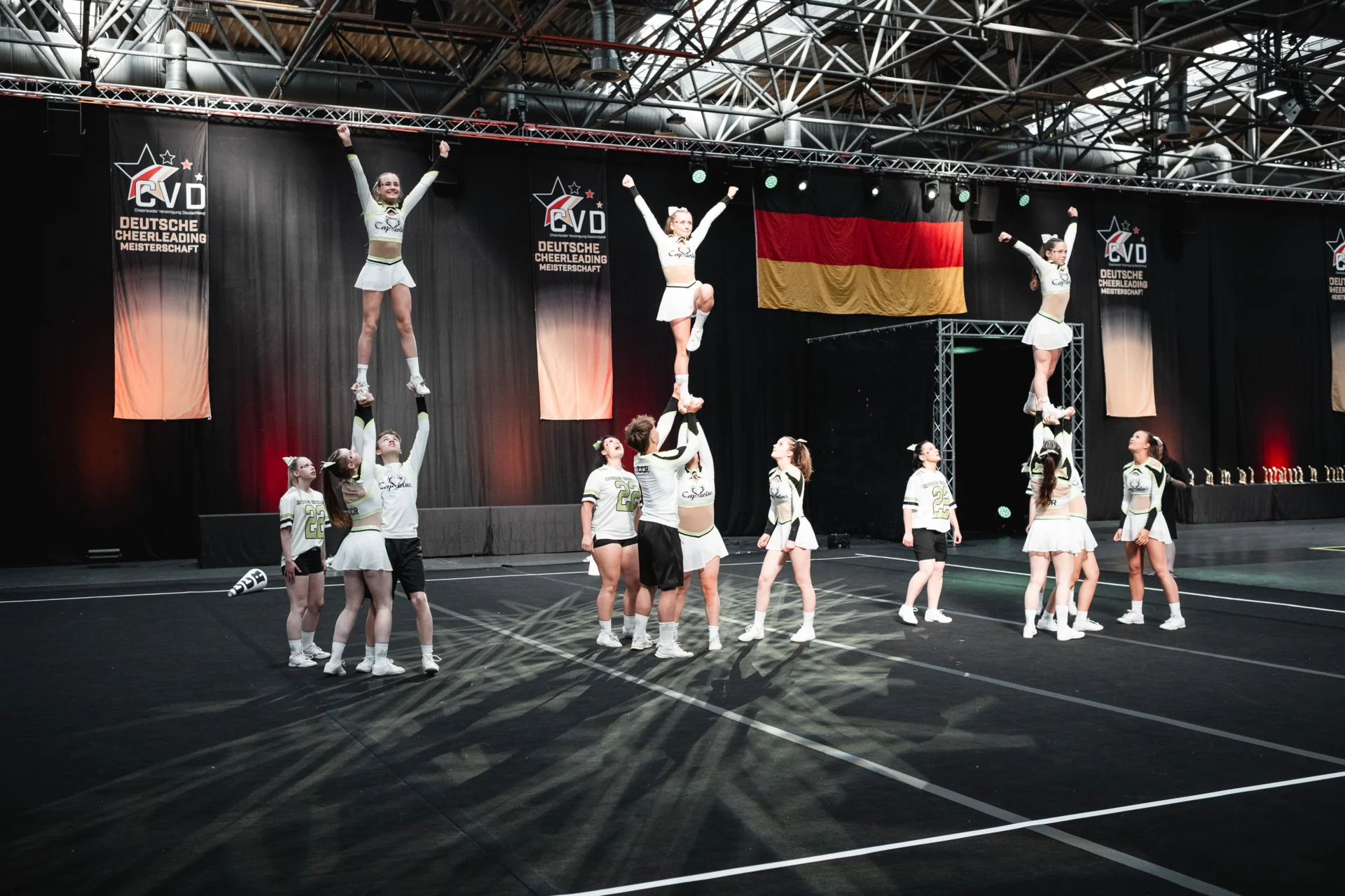 Eine starke Pyramide und exzellenter Teamgeist: Auch der Nachwuchs der SG Grün-Weiß Rehfelde zeigt bei den Deutschen Meisterschaften eine hervorragende Leistung.