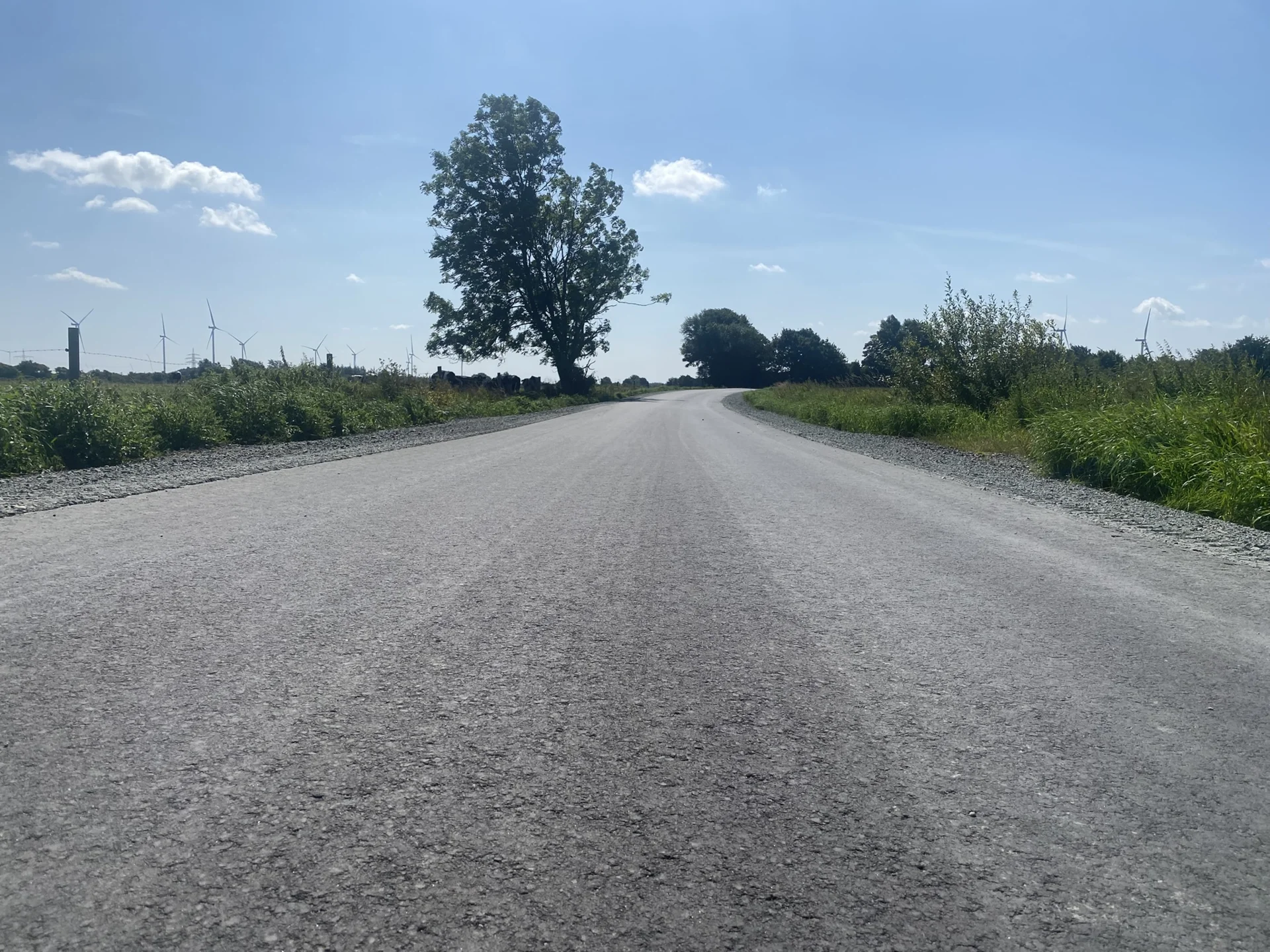 2025_08_15_Strasse Jalm fertig