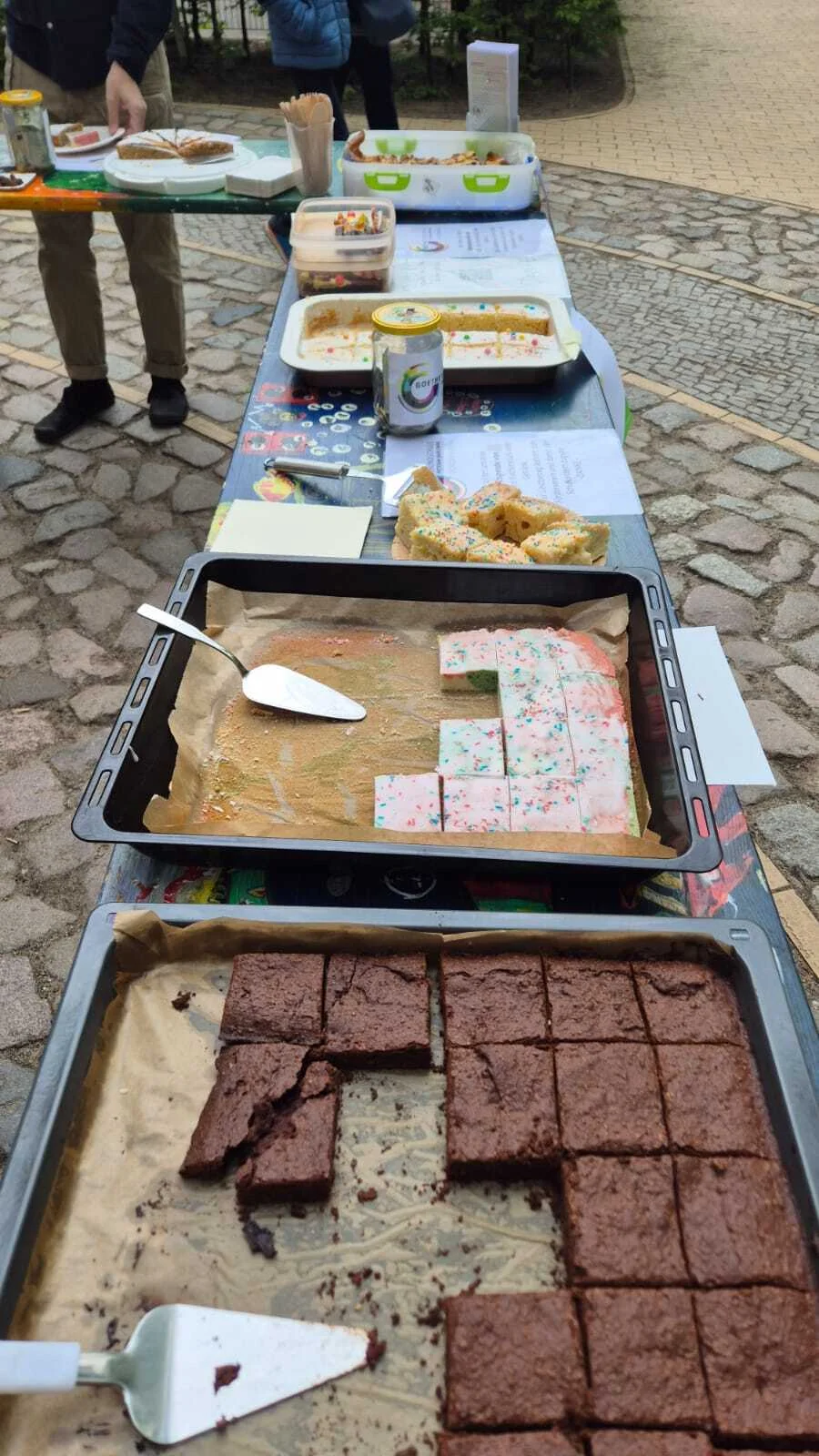 Flohmarkt Kuchenstand