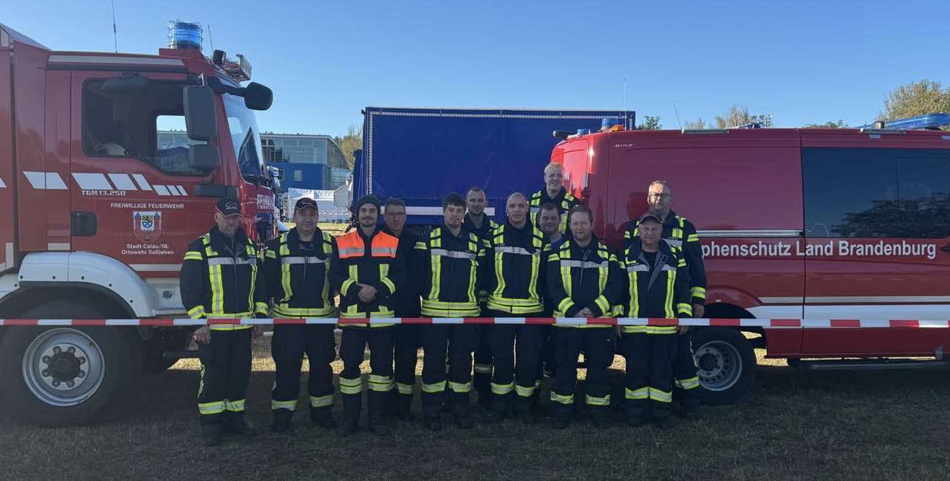 Gruppenfoto Eisenhüttenstadt. Foto: Feuerwehr Calau