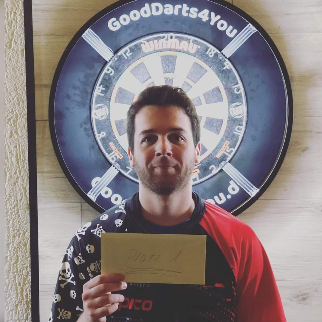 Dart erstplatzierter Lukas Müller Dart erstplatzierter Lukas Müller