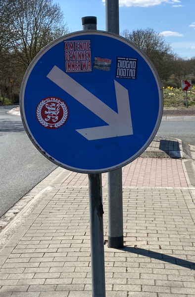 Schild 2