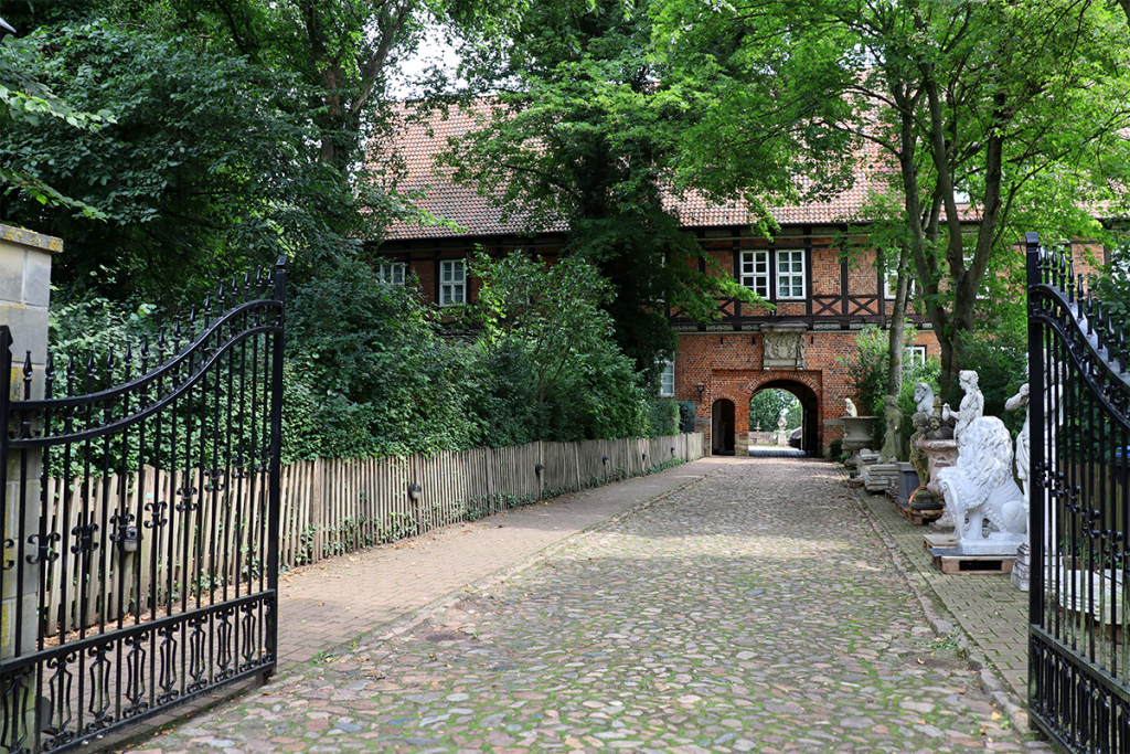 Schloss_Ahlden_1-1024x683