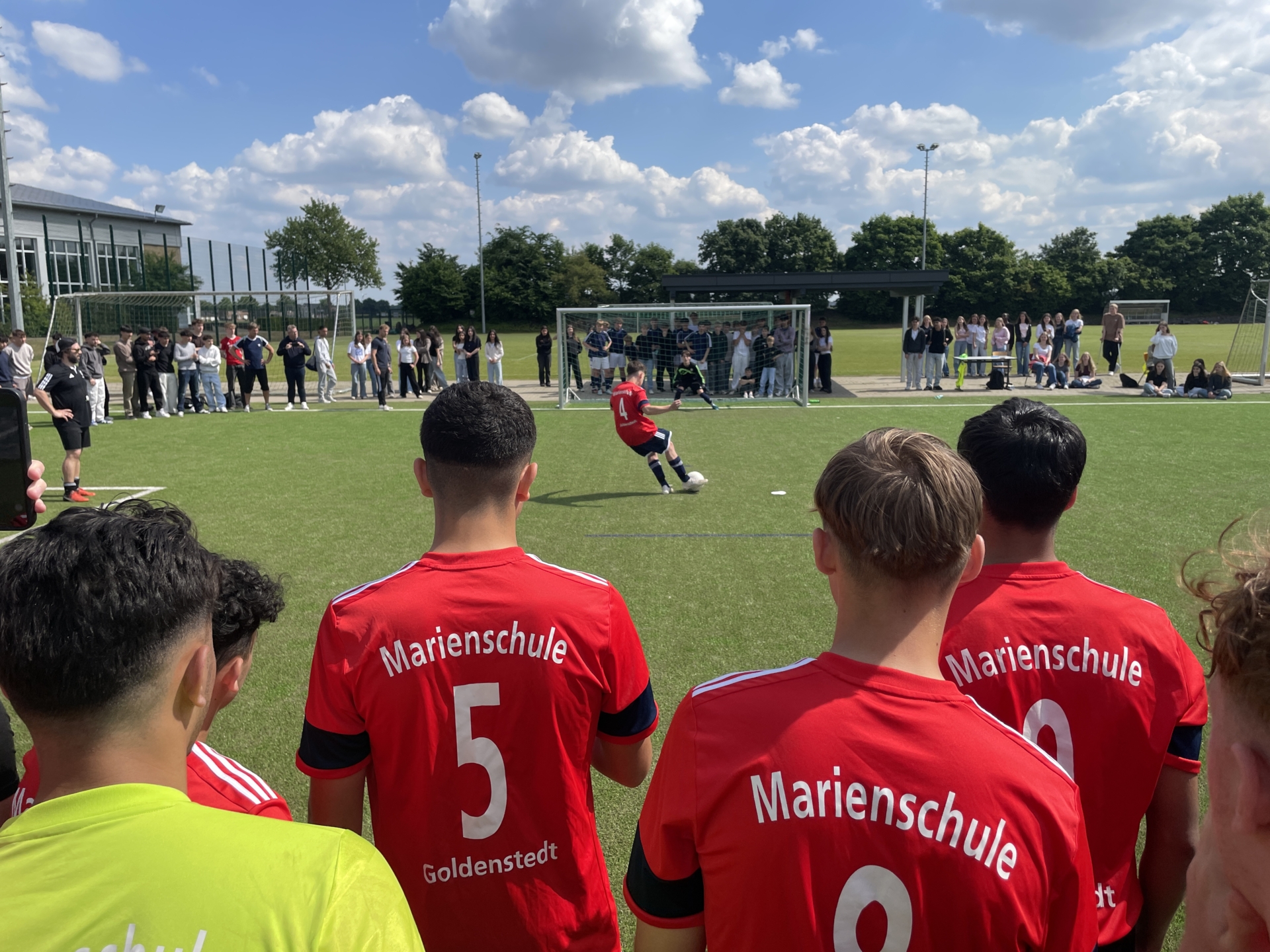 Fußball