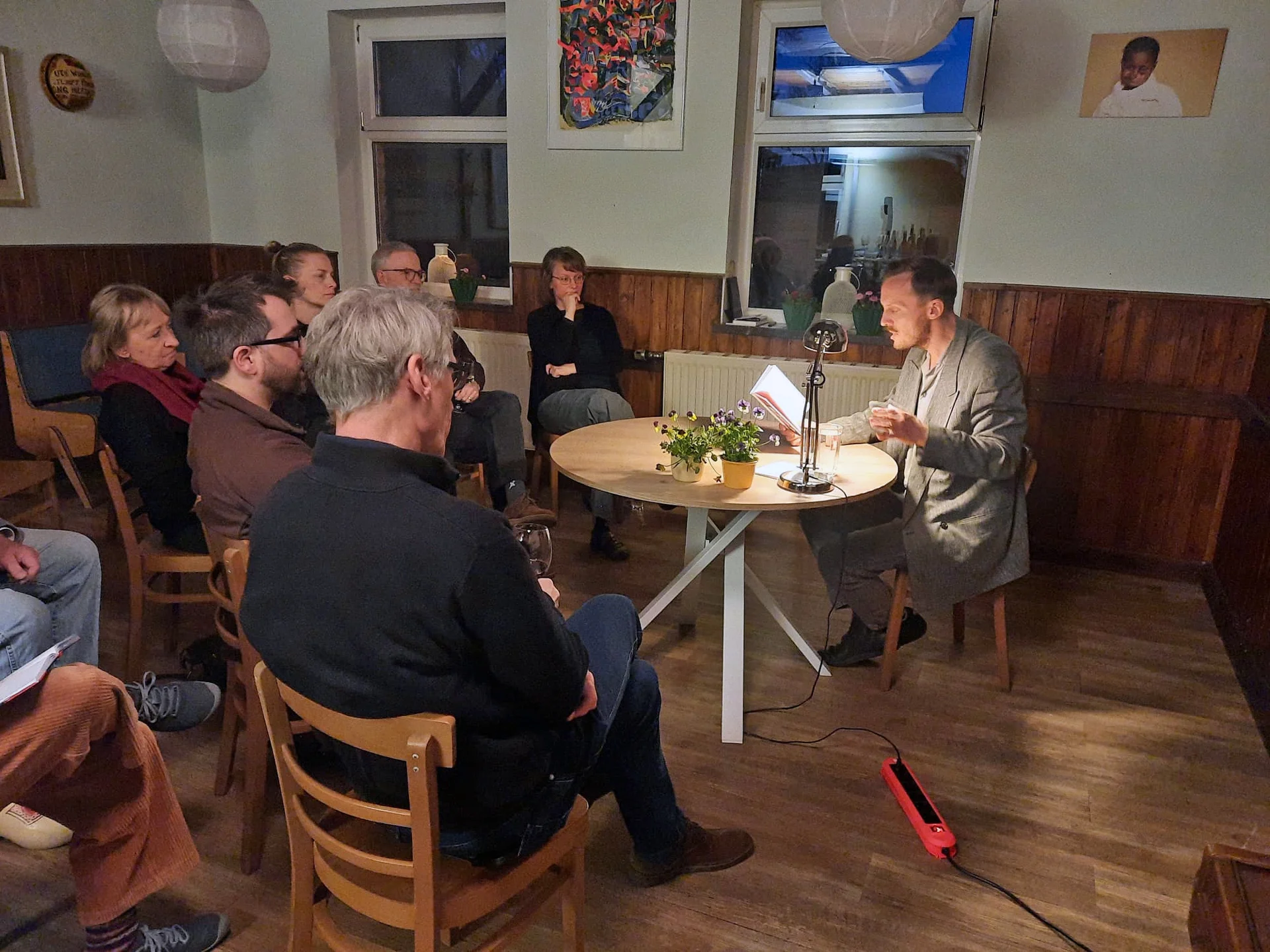 Lesung und Diskussion über autokratische Systeme mit dem slowakischen Autor Michal Hvorecký. Foto: Karen Ascher