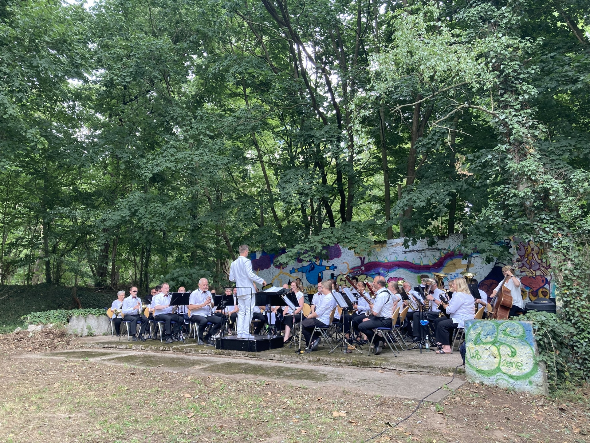 Picknick in Weiß 1