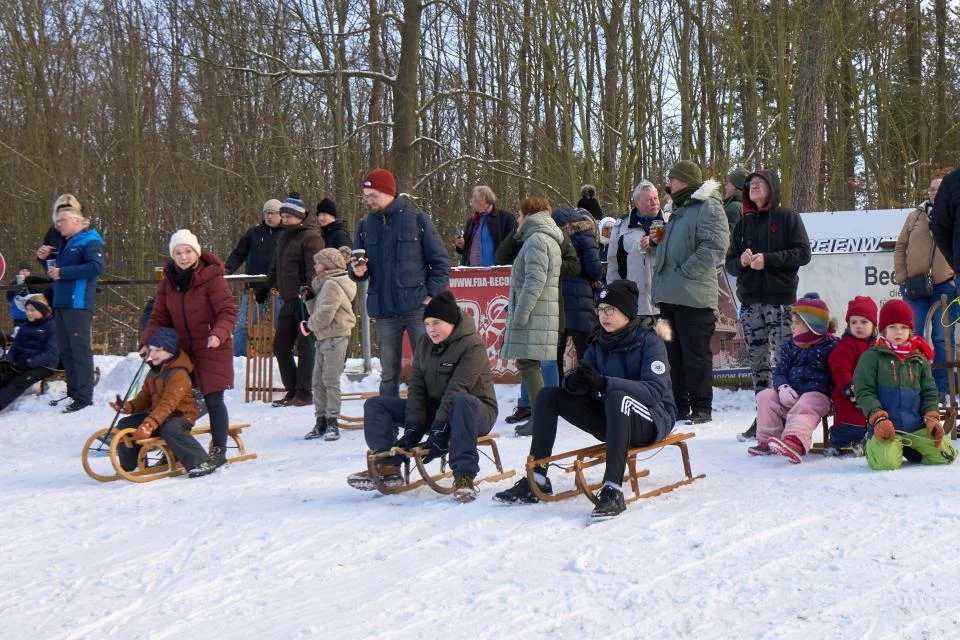 Auch Petrus kam zum Märkischen Wintersporttag