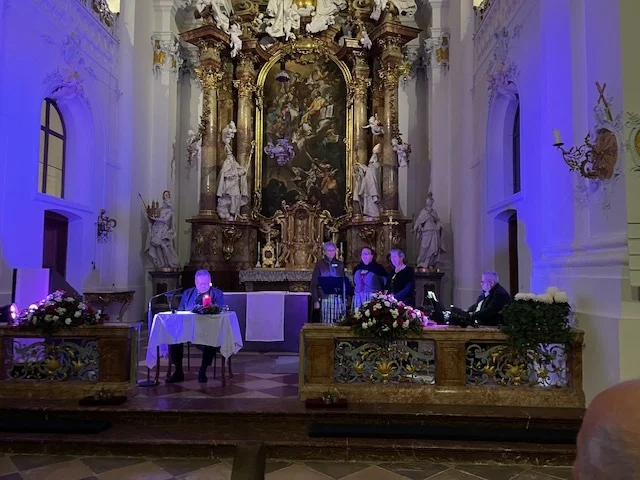 Norbert Zehrer liest die Heilige Nacht