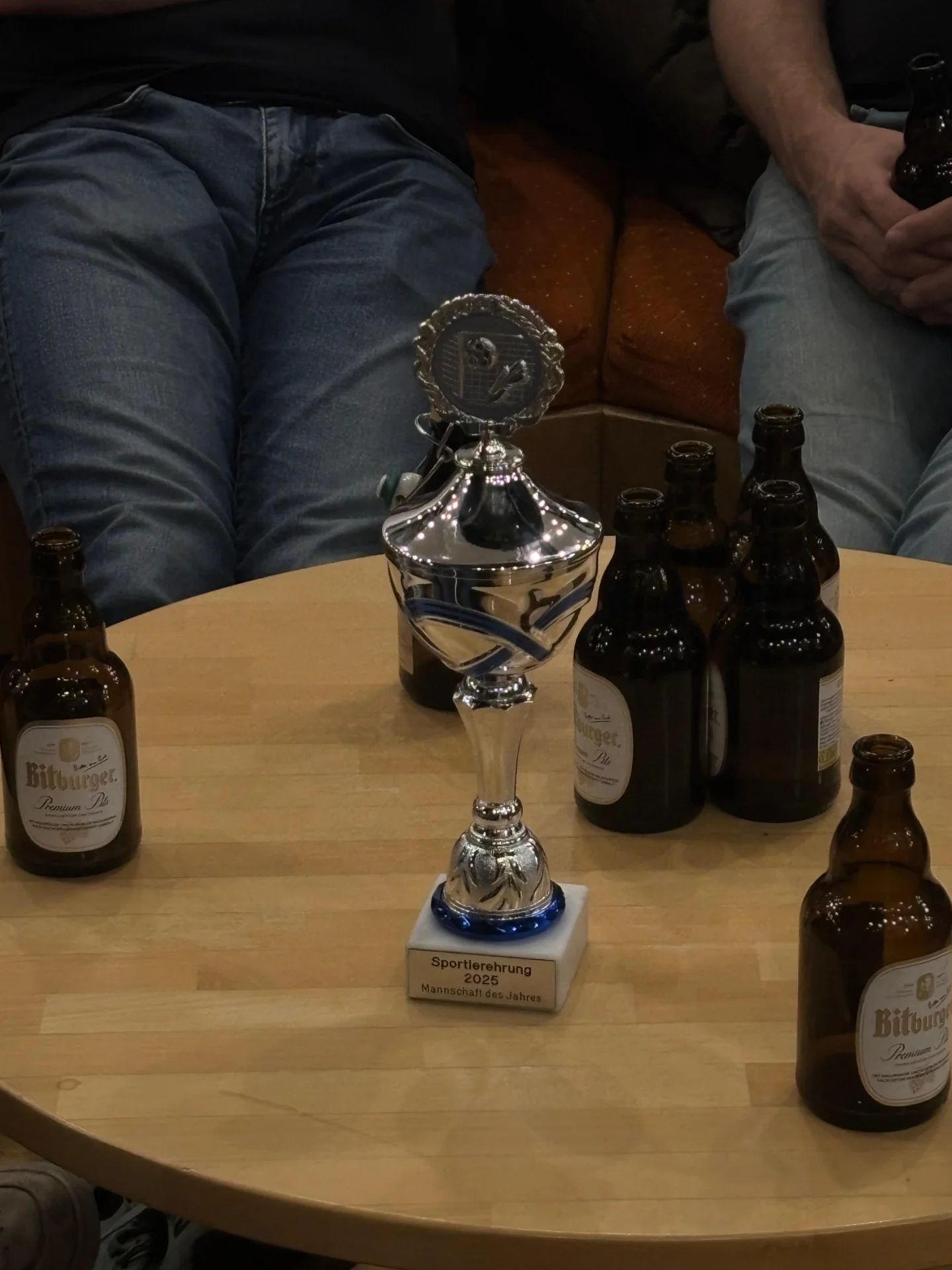 Bambule, Randale - Doveren holt Pokale