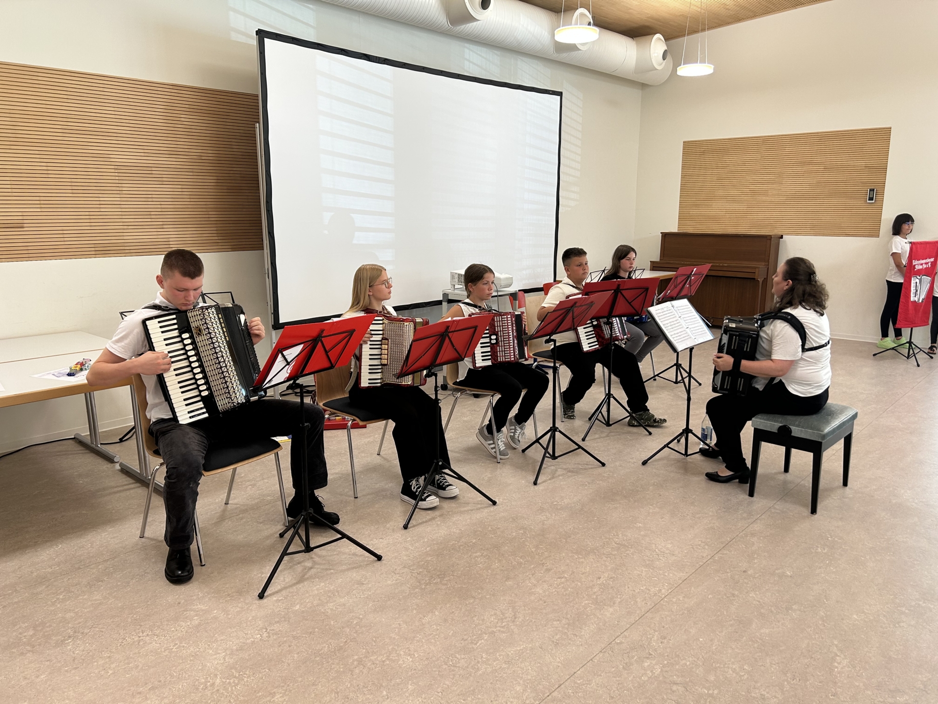 Schüler Akkordeonorchester Höfen
