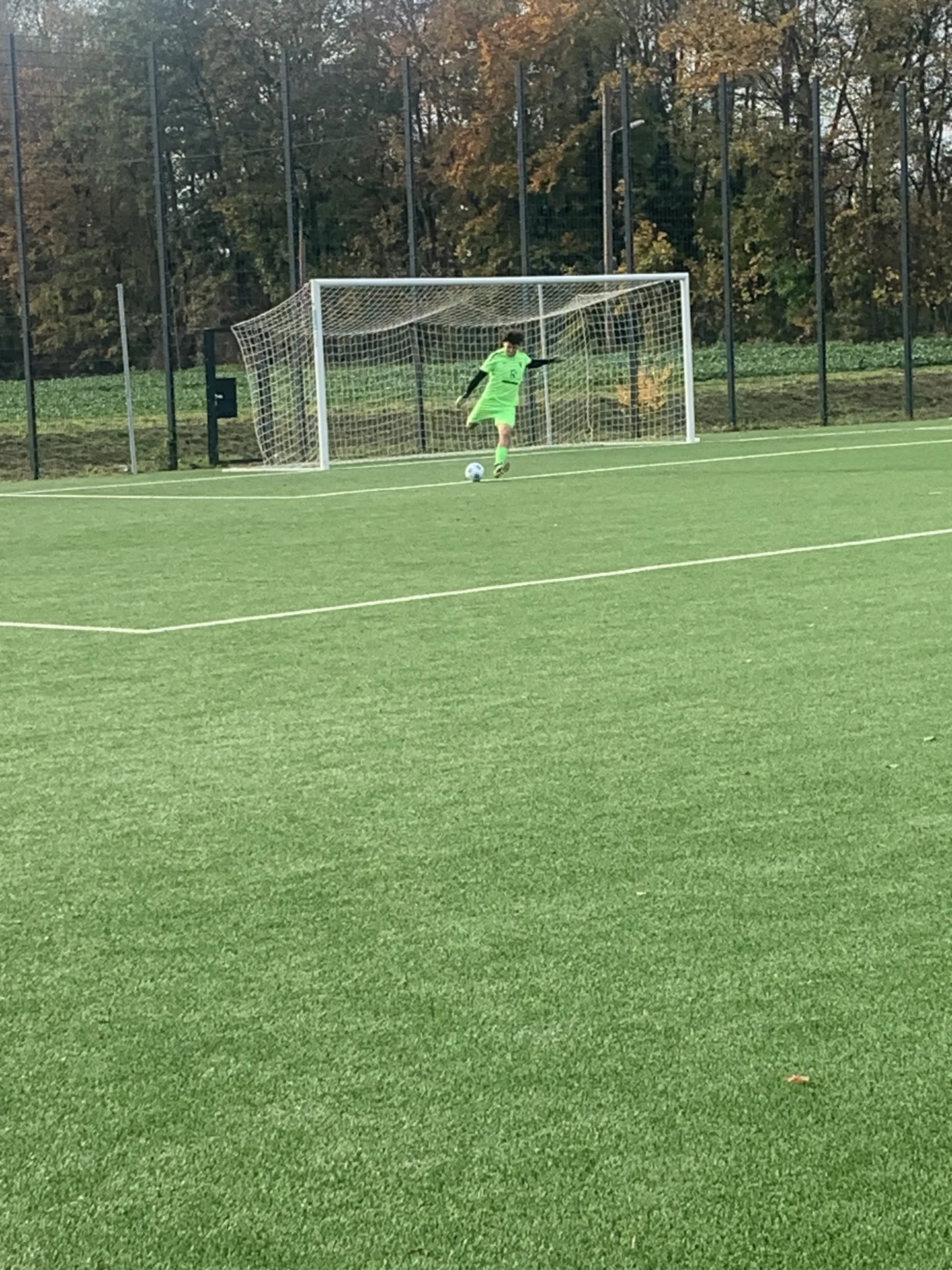 Sicher wie die Bank von England: Keeper Erik Engel in Aktion. Keeper Erik Engel in Aktion
