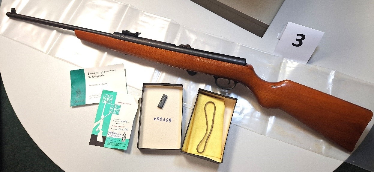 Waffe 3
