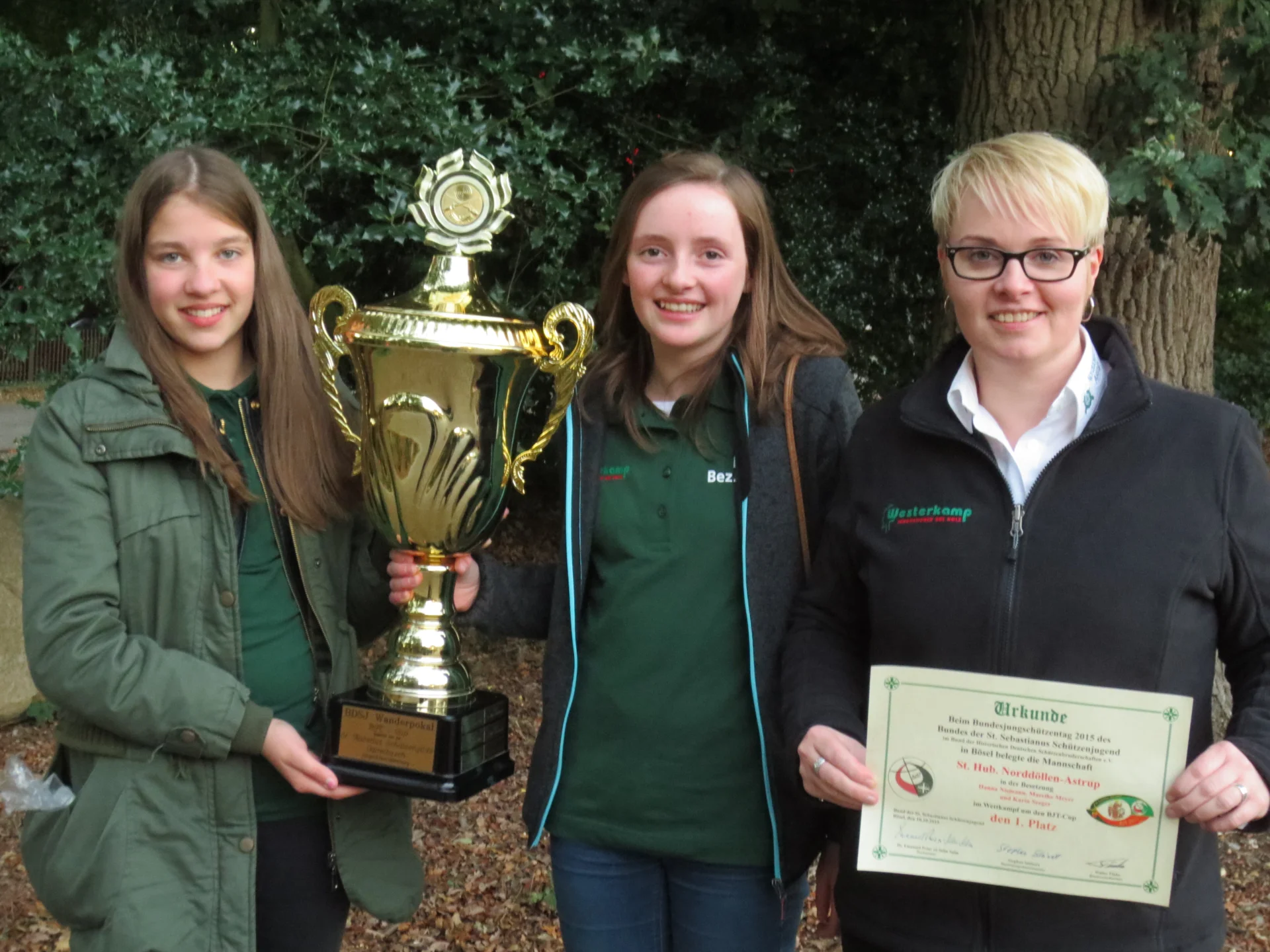 BJT-Cup-Schützen Hanna Niemann, Mareike Meyer und Karin Seeger