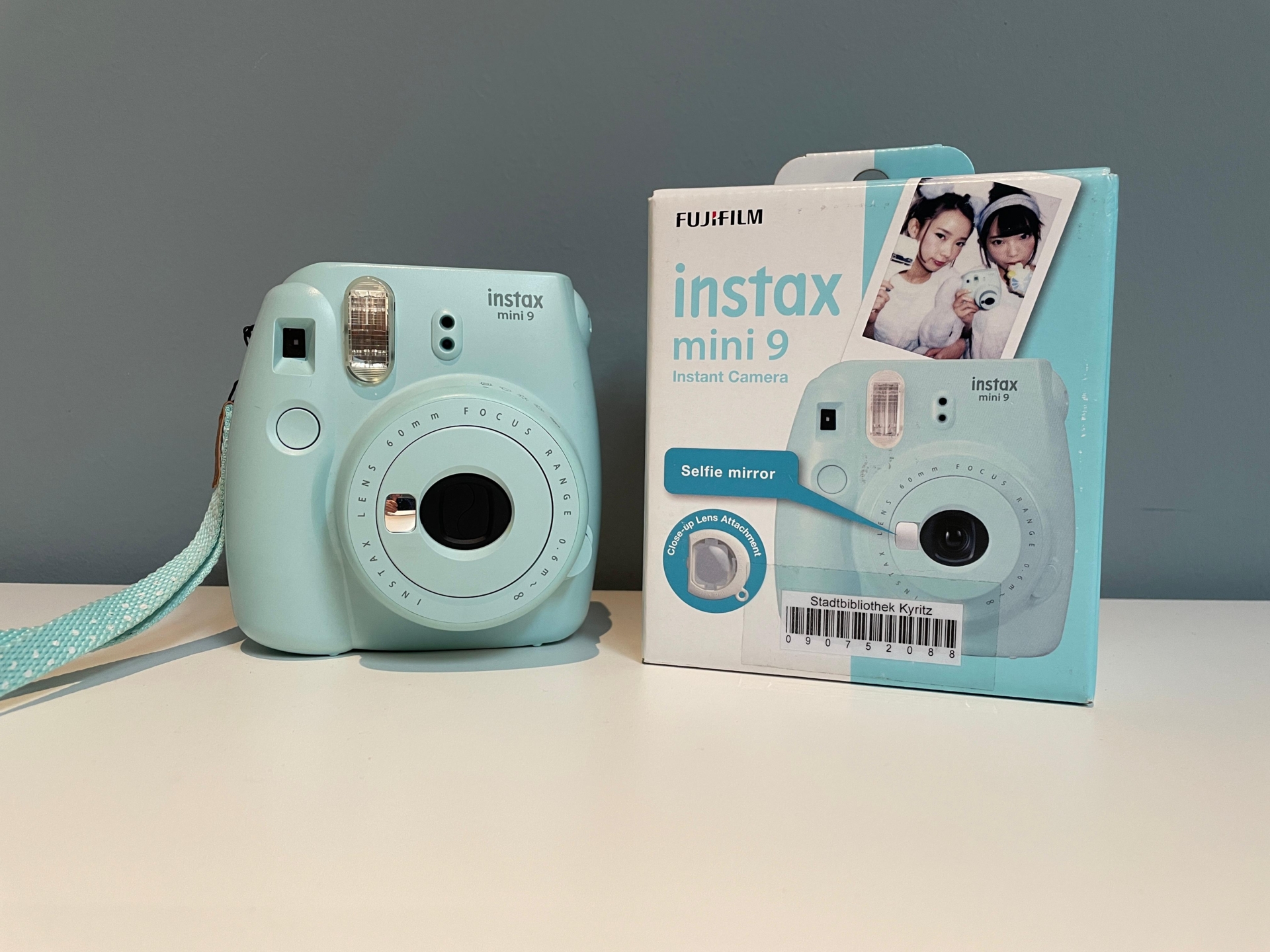 Instax mini 9