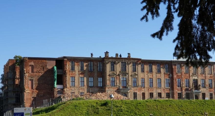 (c) Siebert:  Zerbster Schloss