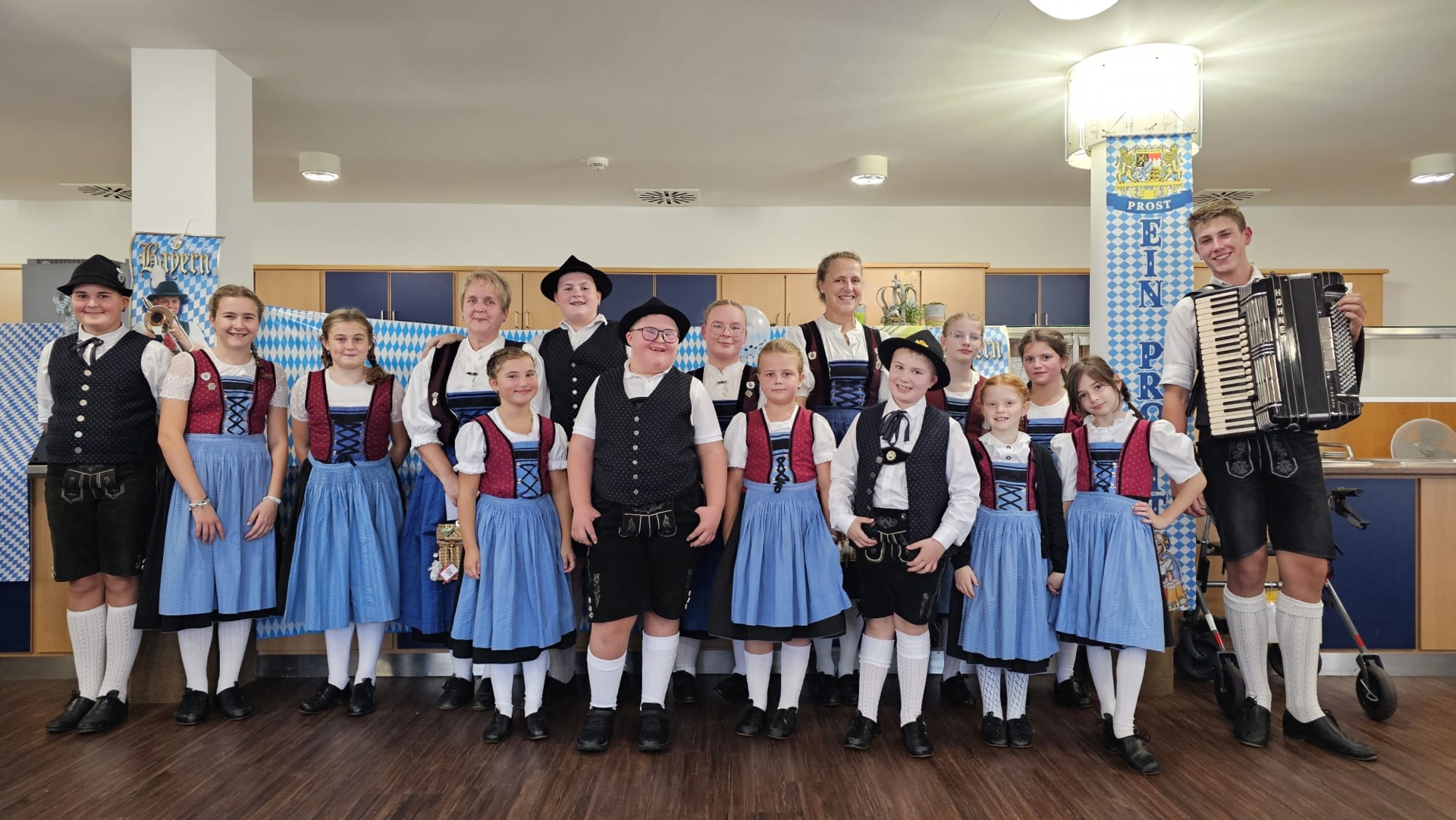 Kinder- und Jugendtanzgruppe