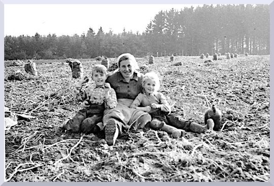 Frau mit Kindern