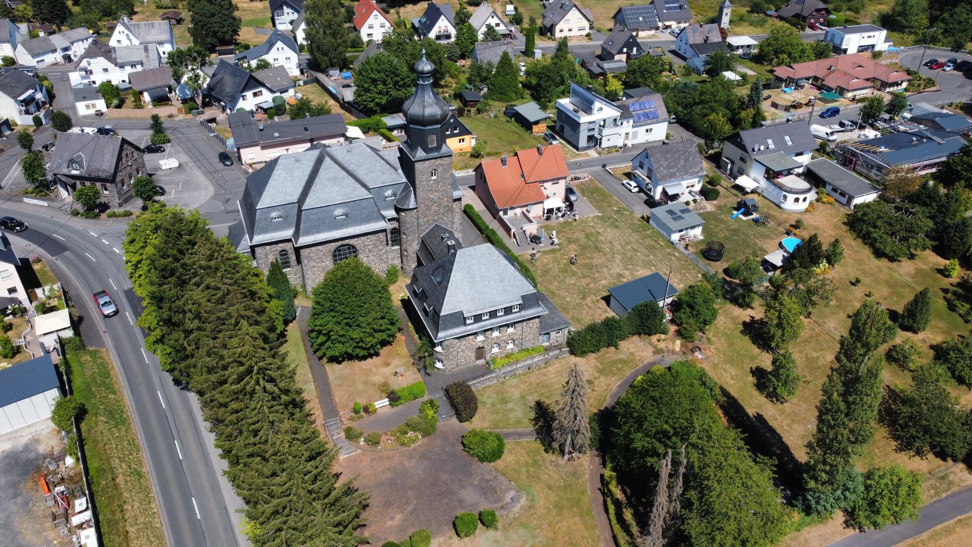 Kirche in Langenhahn