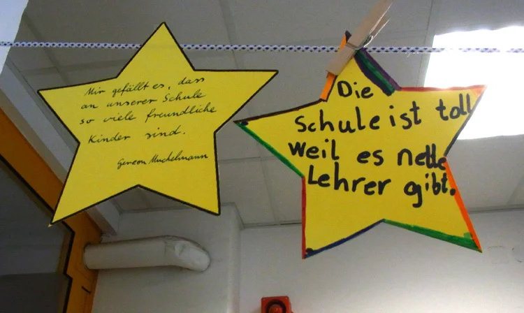 Einzelne Sterne von einer Kette 1