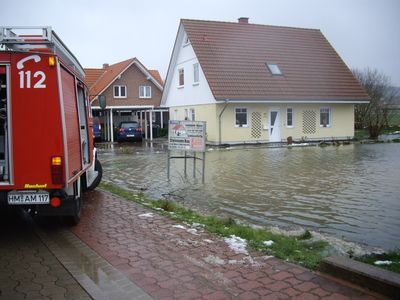 11.12.2010  - Hochwasser in Hemeringen