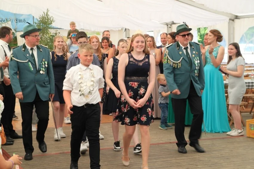 2023: Königin Lia Rüschen und Prinzregent Luke Wielenberg