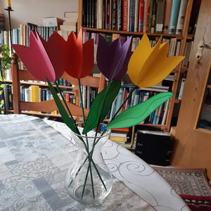 Tulpen aus Papier q