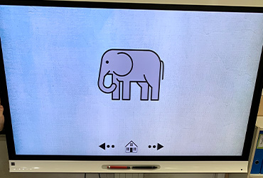Elefant-an-tafel