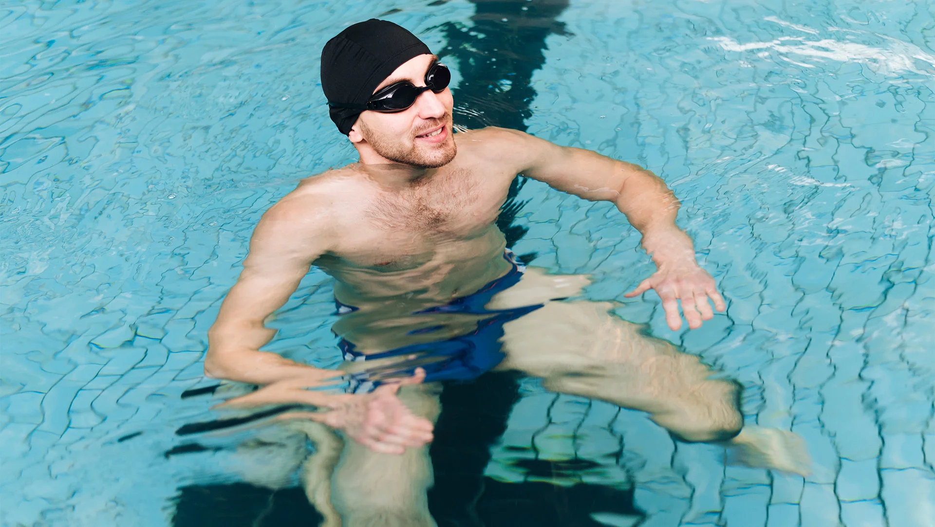 lachender-schwimmer