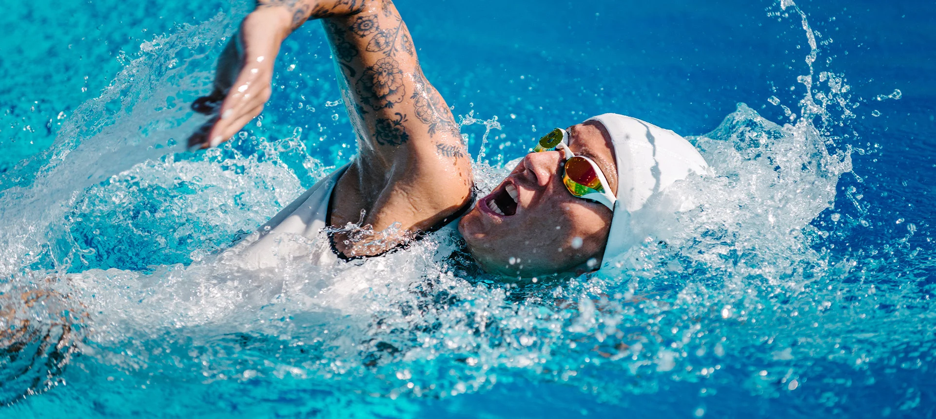 schwimmende-person