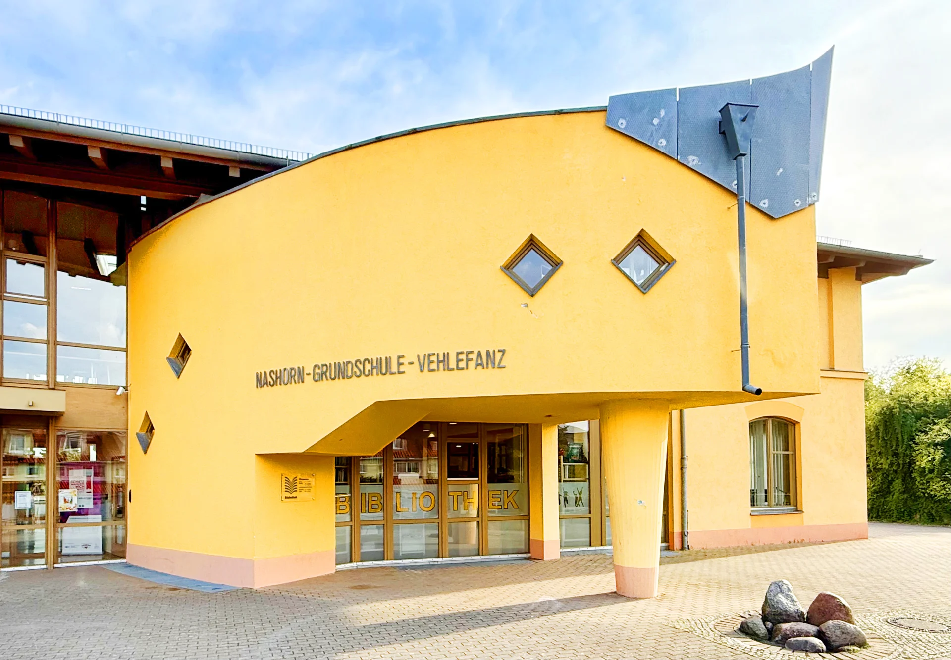 Außenansicht Bibliothek Vehlefanz