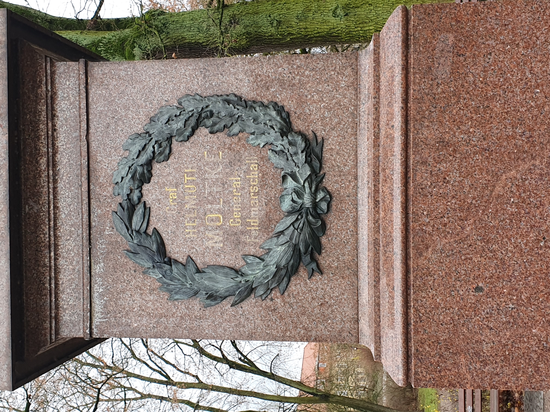 Moltkedenkmal Schrift alt