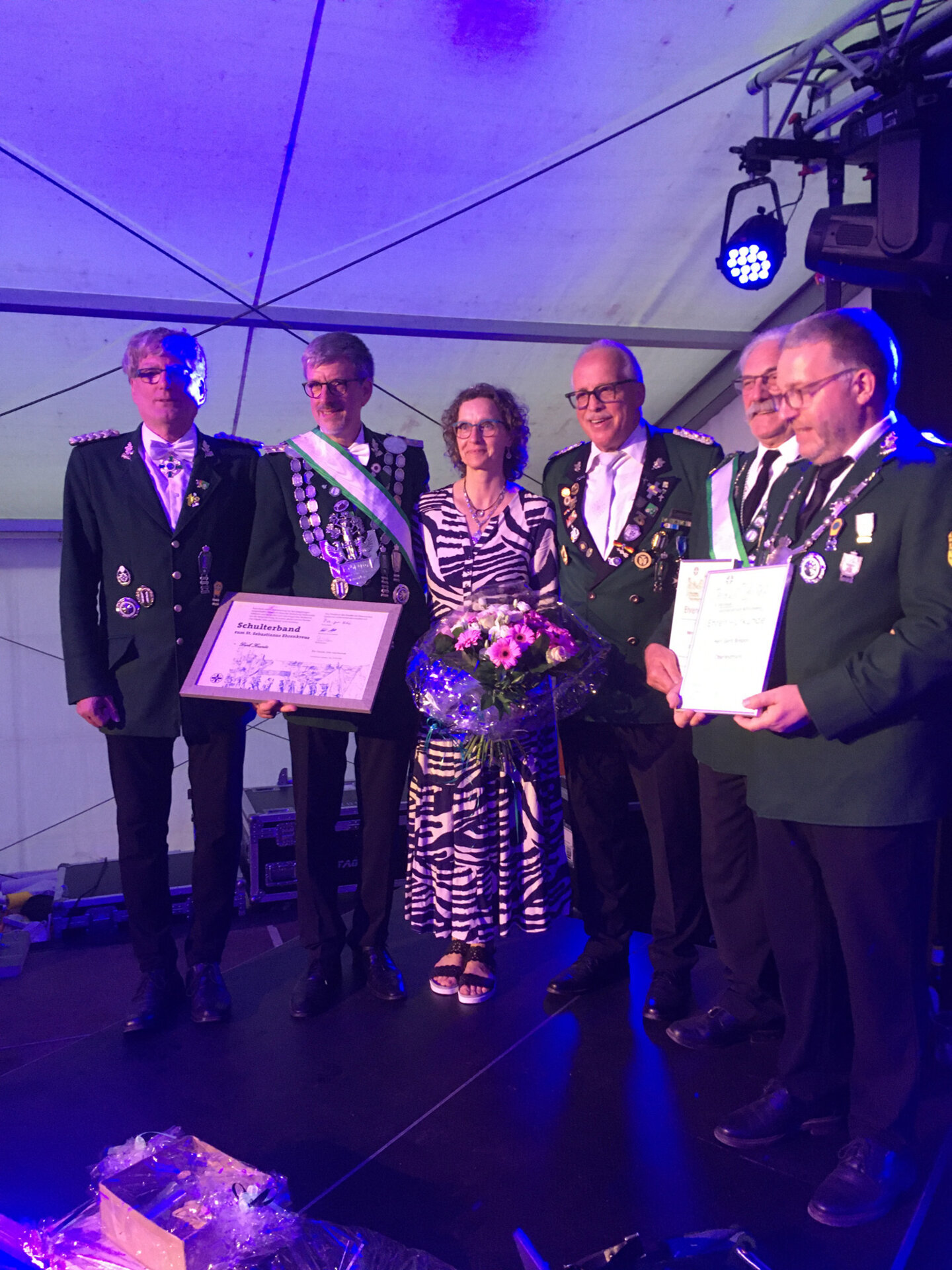 Schützenkönig 2026 Dirk Kuntz +Ehrung mit Schulterband zum St. S_b