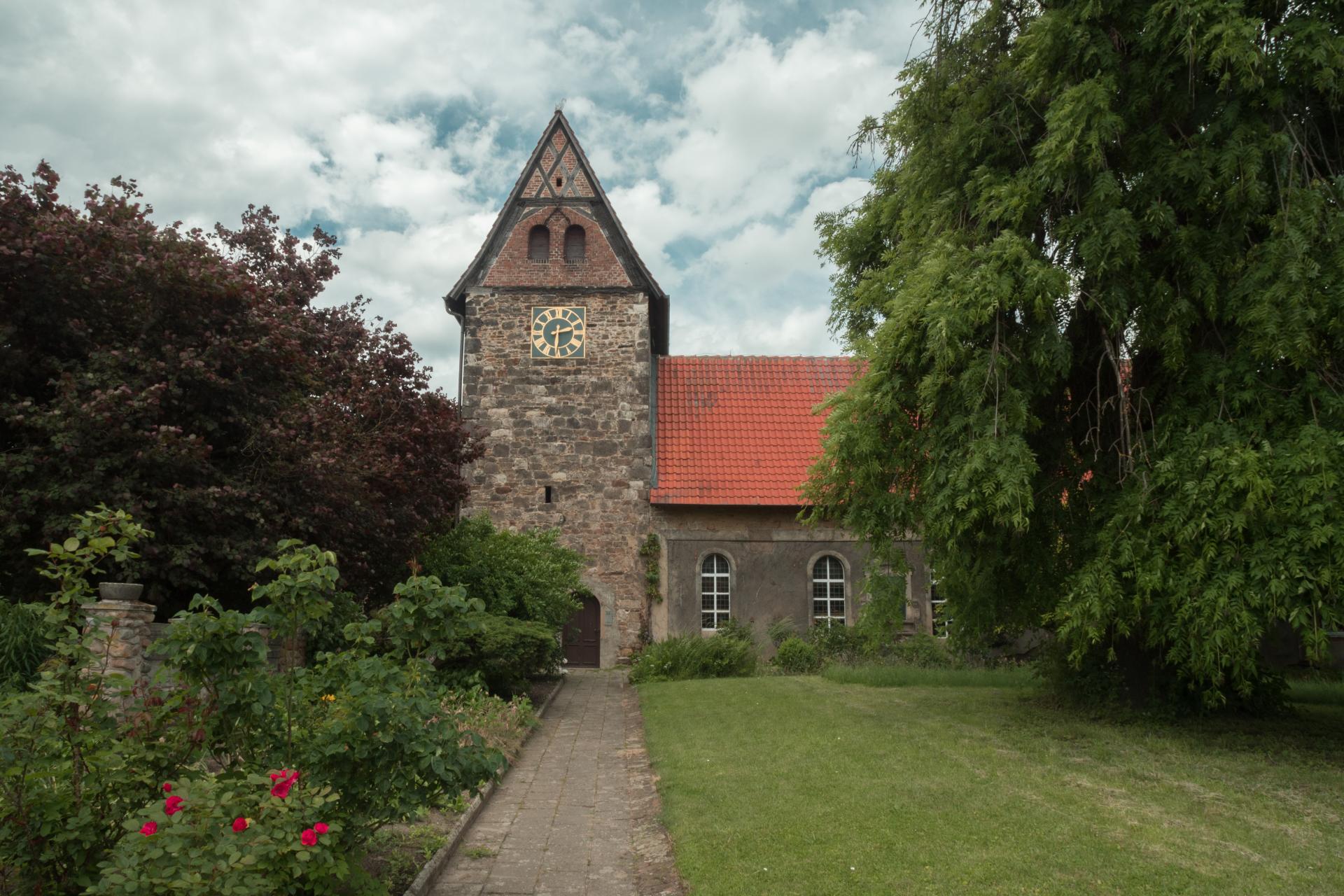 Kirche St. Petrus Badeleben