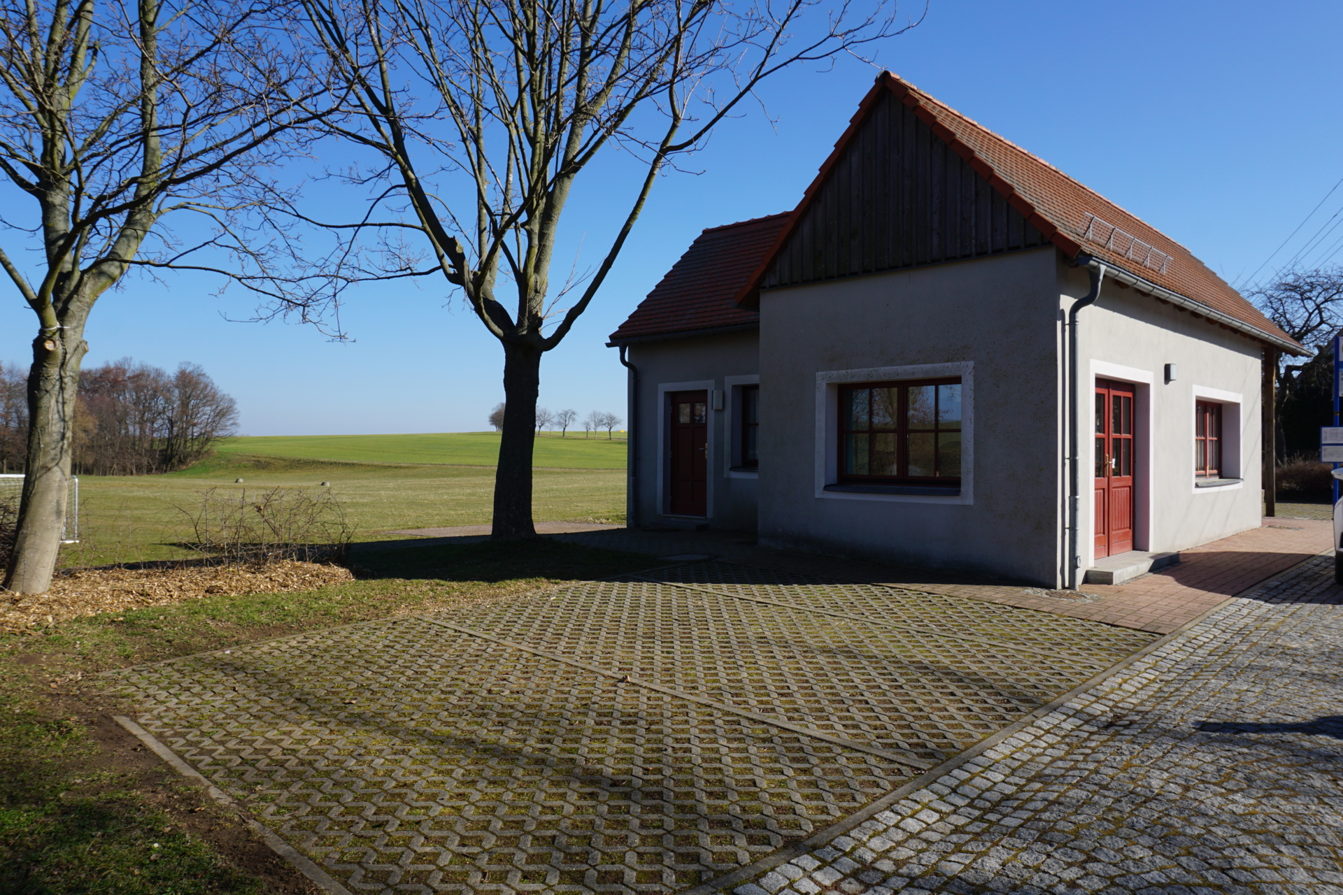 Außenansicht Wettineiche Pohrsdorf